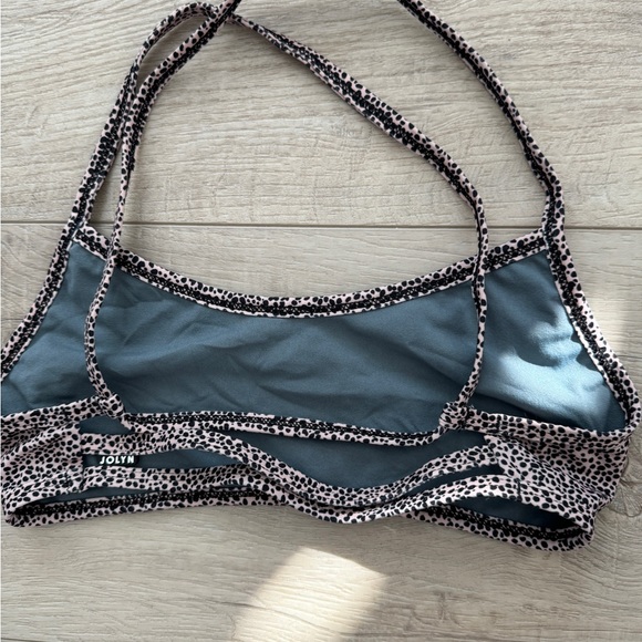 leopard print jolyn top medium - Picture 2 of 3